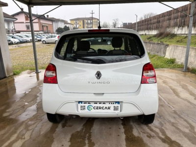 Renault Twingo 1.2 16V Live (4)
