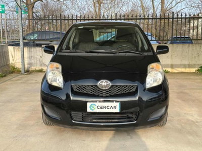 Toyota Yaris 1.0 3 porte (2)