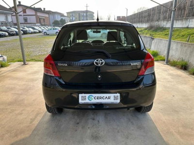 Toyota Yaris 1.0 3 porte (5)