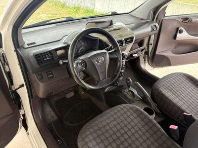 Toyota iQ 1.0 CVT Lounge (13)