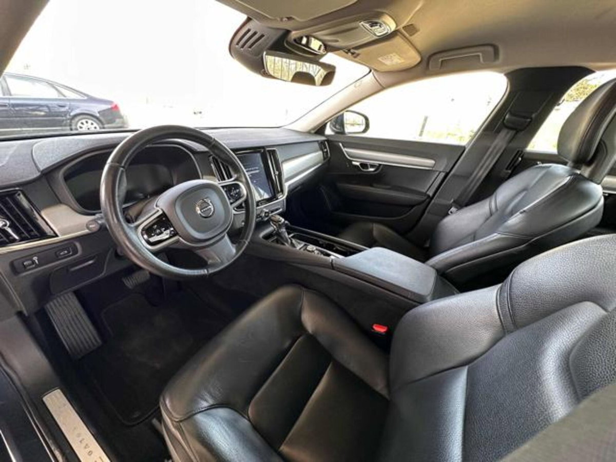 Volvo S90 D3 Geartronic Momentum (13)