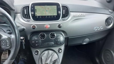 Abarth 695 695 1.4 Turbo T-Jet XSR Yamaha Limited Edition (12)
