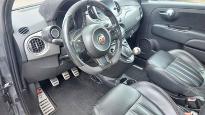 Abarth 695 695 1.4 Turbo T-Jet XSR Yamaha Limited Edition (16)