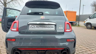 Abarth 695 695 1.4 Turbo T-Jet XSR Yamaha Limited Edition (19)