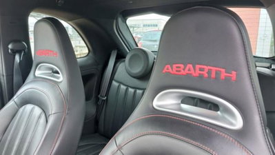 Abarth 695 695 1.4 Turbo T-Jet XSR Yamaha Limited Edition (8)
