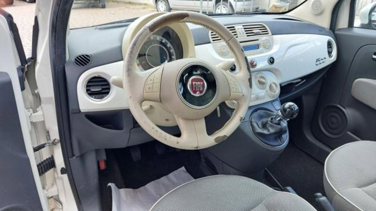 Fiat 500 1.3 Multijet 16V 75 CV Lounge (8)