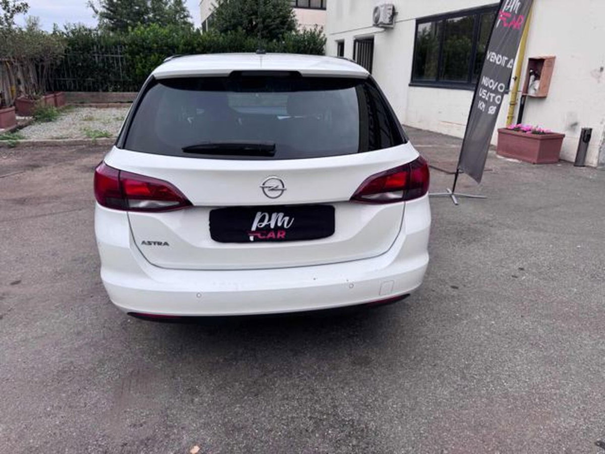Opel Astra Station Wagon Sports 1.2 t GS s&s 130cv (14)