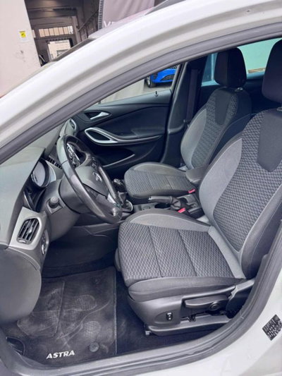 Opel Astra Station Wagon Sports 1.2 t GS s&s 130cv (7)