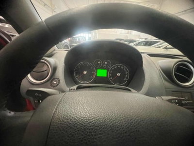 Ford Fiesta 1.2 16V 3p. Ghia (10)