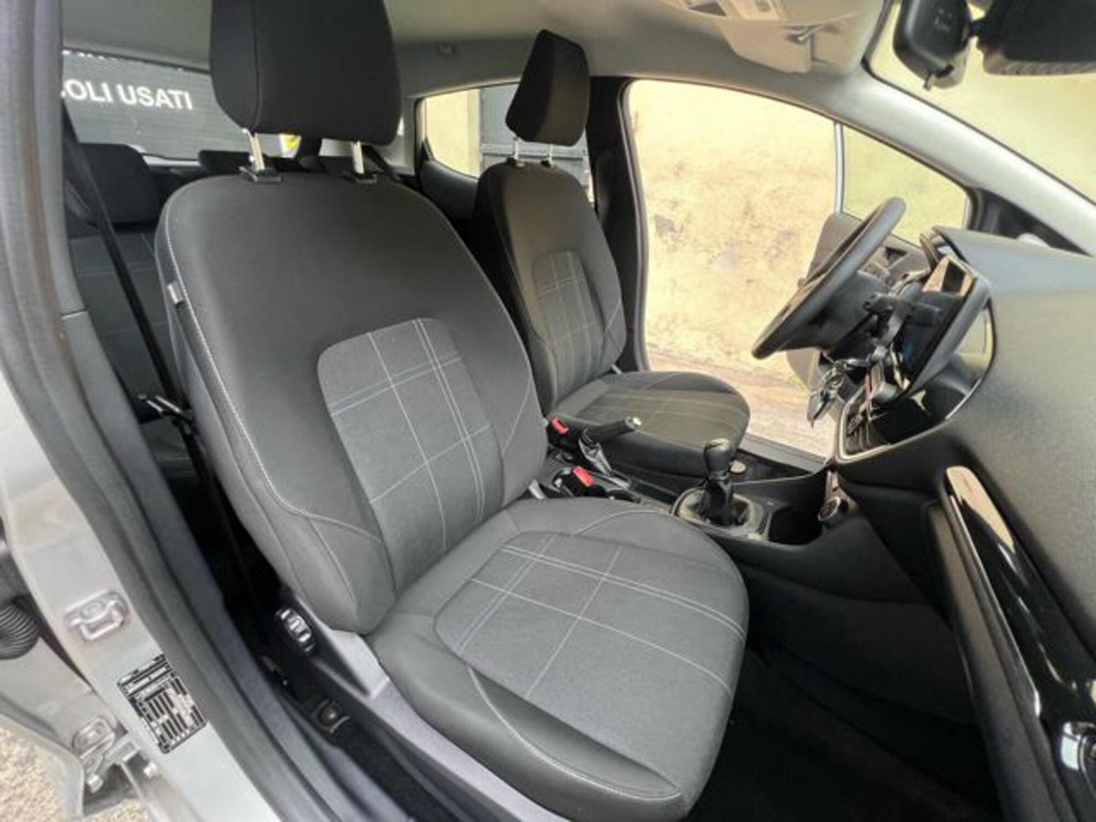 Ford Fiesta 1.1 75 CV 5 porte Plus (15)