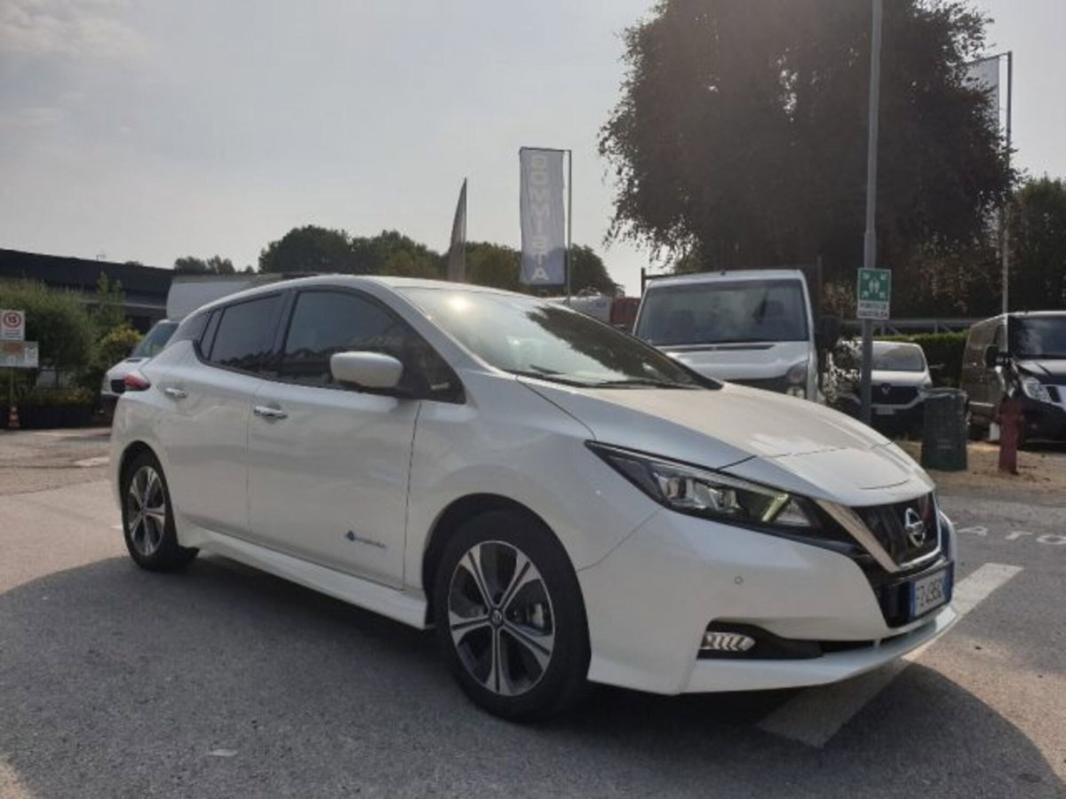 Nissan Leaf Tekna 40 kWh (3)
