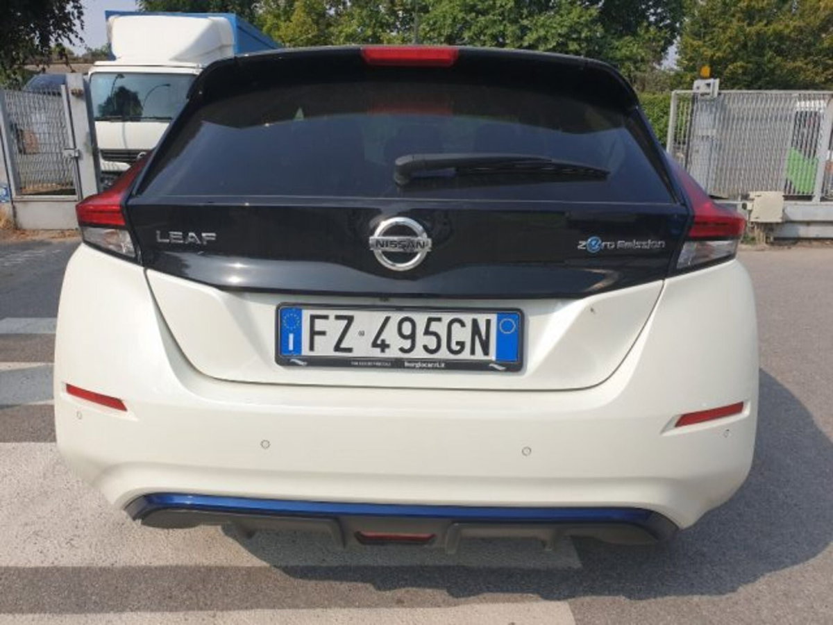 Nissan Leaf Tekna 40 kWh (8)
