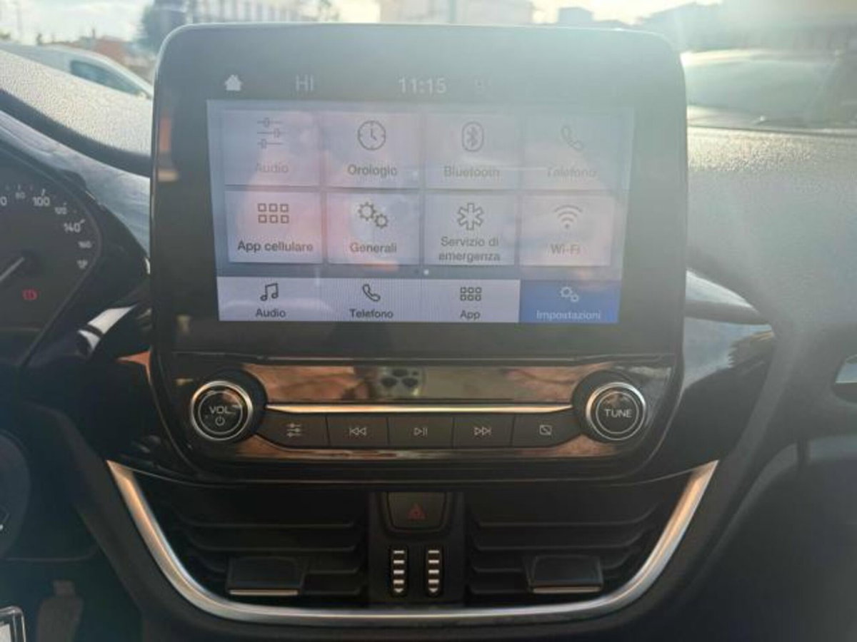 Ford Fiesta 1.1 75 CV 5 porte Titanium (12)