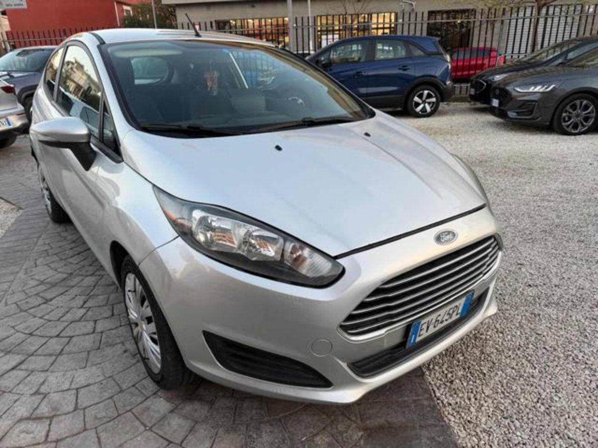 Ford Fiesta 1.4 3 porte Bz.- GPL Titanium