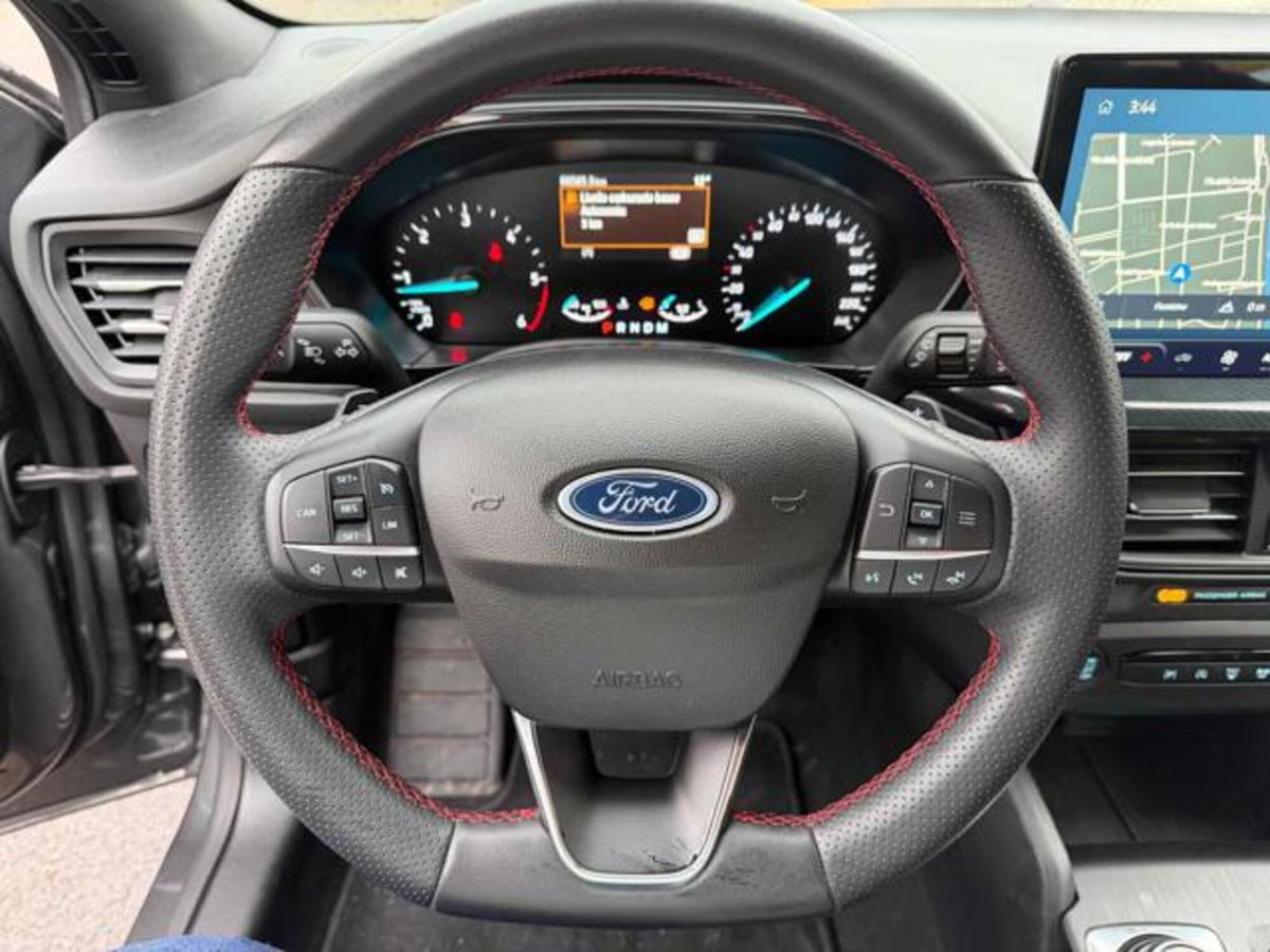 Ford Focus Station Wagon 1.5 EcoBlue 115 CV automatico SW ST-Line Design (10)