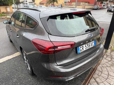 Ford Focus Station Wagon 1.5 EcoBlue 115 CV automatico SW ST-Line Design (4)