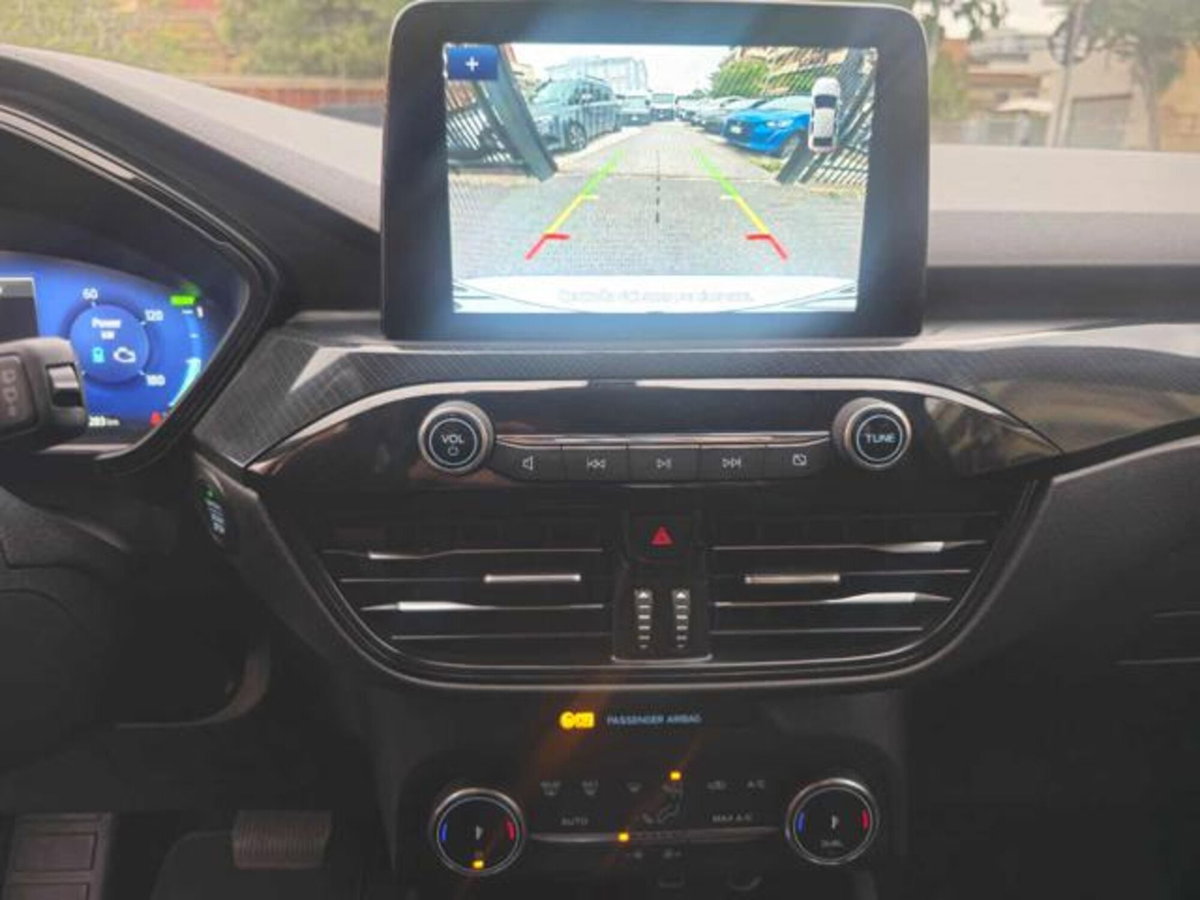 Ford Kuga 2.5 Full Hybrid 190 CV CVT 2WD ST-Line Design (14)