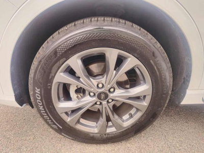 Ford Kuga 2.5 Full Hybrid 190 CV CVT 2WD ST-Line Design (16)