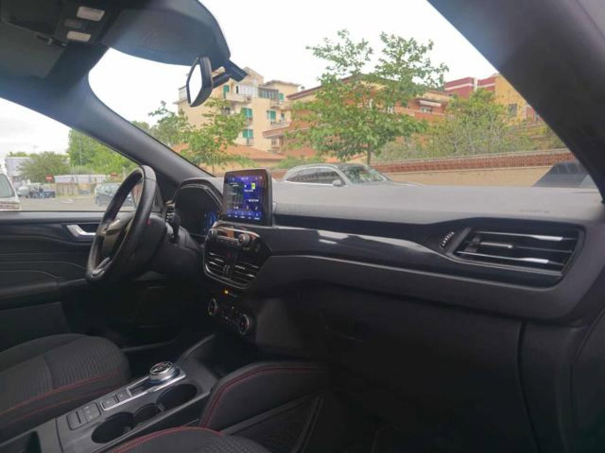 Ford Kuga 2.5 Full Hybrid 190 CV CVT 2WD ST-Line Design (8)