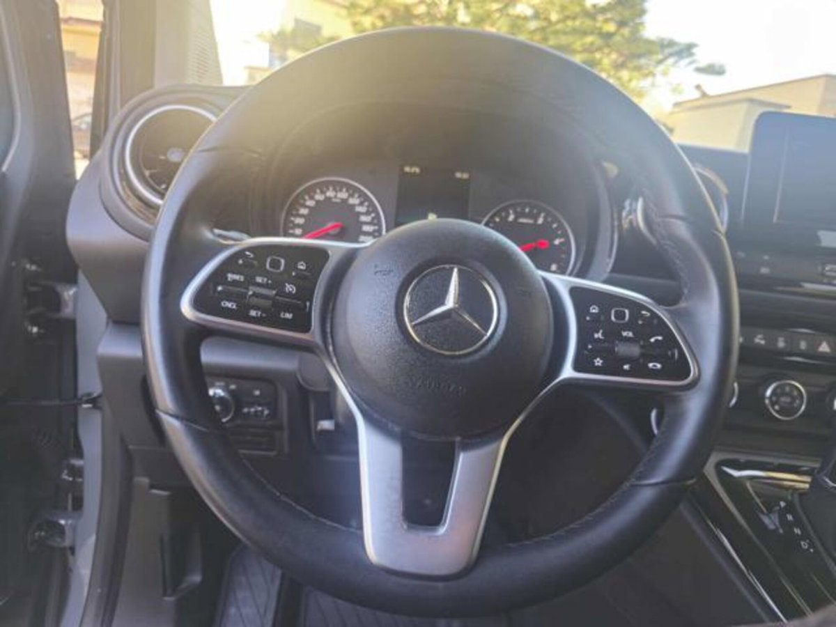 Mercedes-Benz Classe A 180 CDI BlueEFFICIENCY Automatic Sport (3)