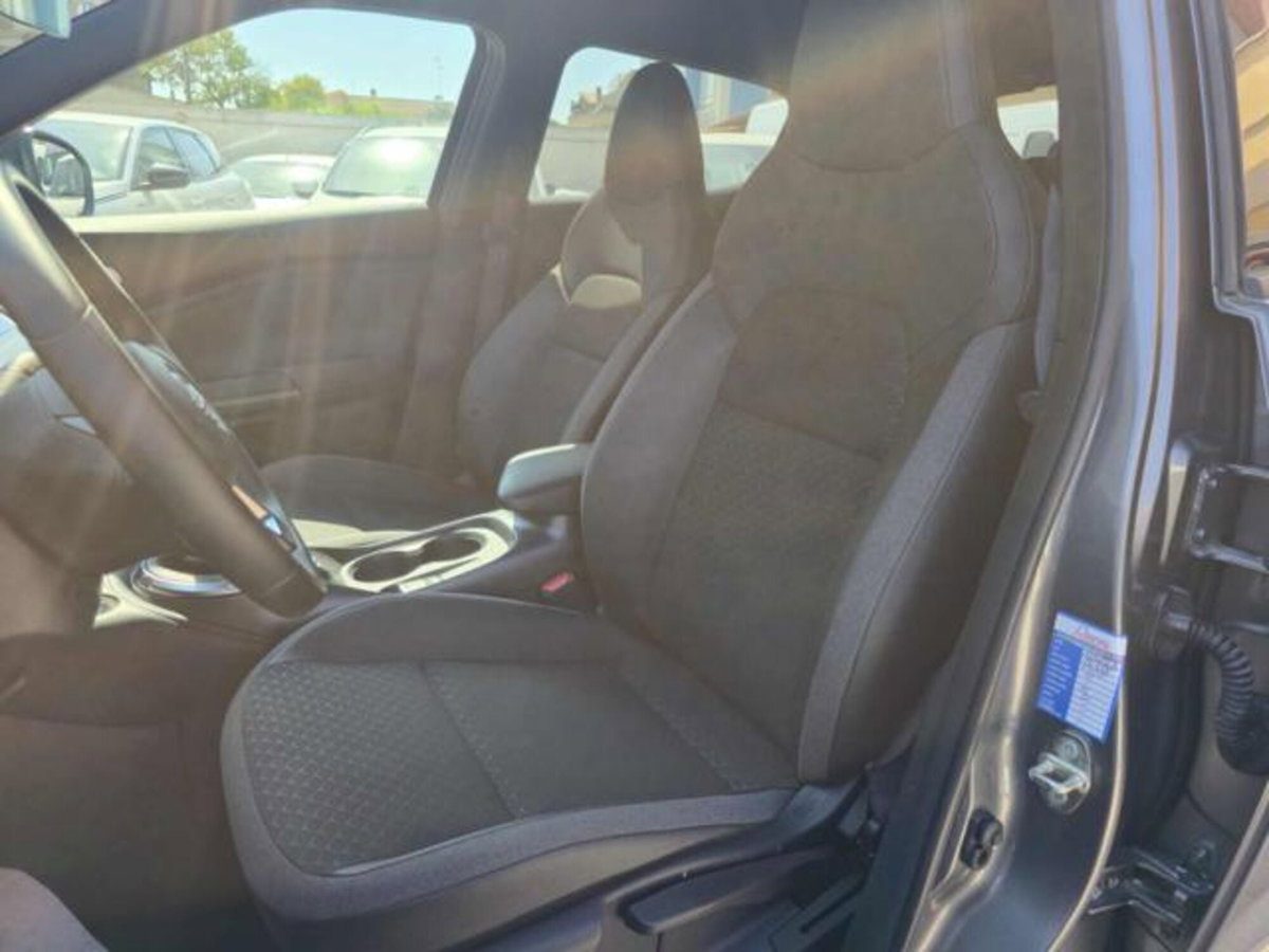 Nissan Juke 1.0 dig-t N-Connecta 114cv (11)
