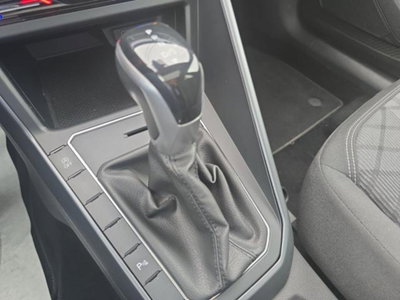 Volkswagen Taigo 1.0 tsi R-Line 115cv dsg (14)