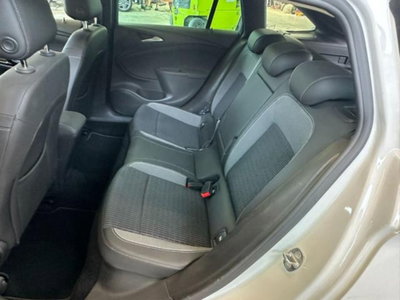 Opel Astra Station Wagon 1.2 Turbo 130 CV Sports Business Elegance (15)
