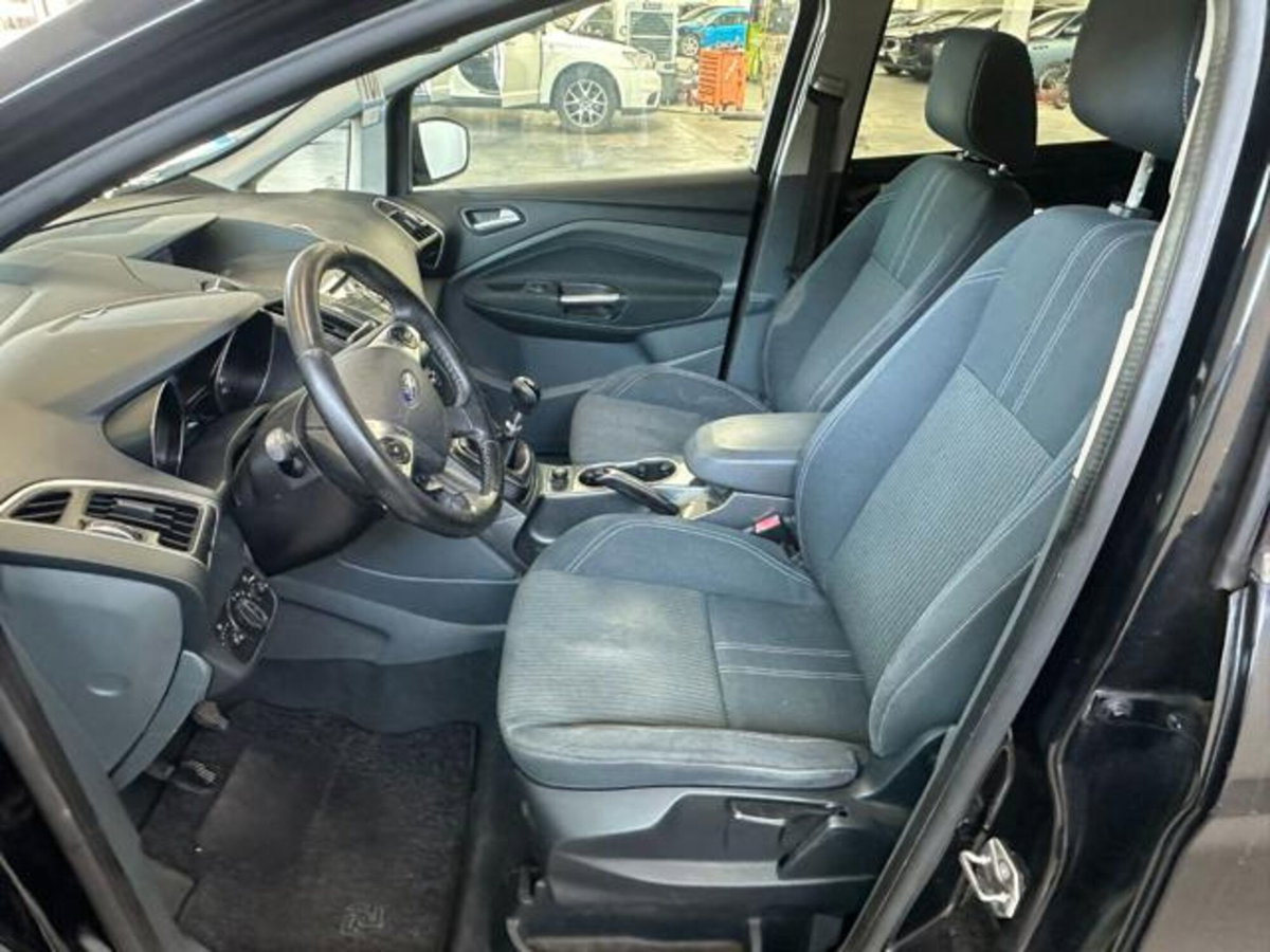 Ford C-Max 1.6 TDCi 115CV Titanium (12)