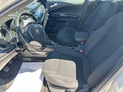 Alfa Romeo Giulietta 1.6 JTDm-2 Exclusive (13)
