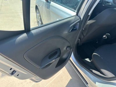 Opel Corsa 1.4 90CV GPL Tech 5 porte b-Color (10)