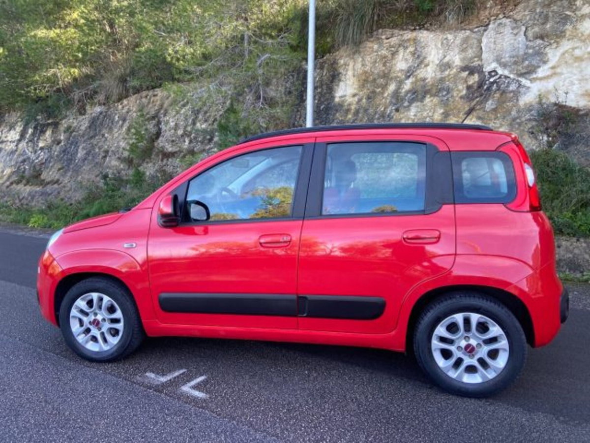 Fiat Panda 1.3 MJT 95 CV S&S Lounge (6)