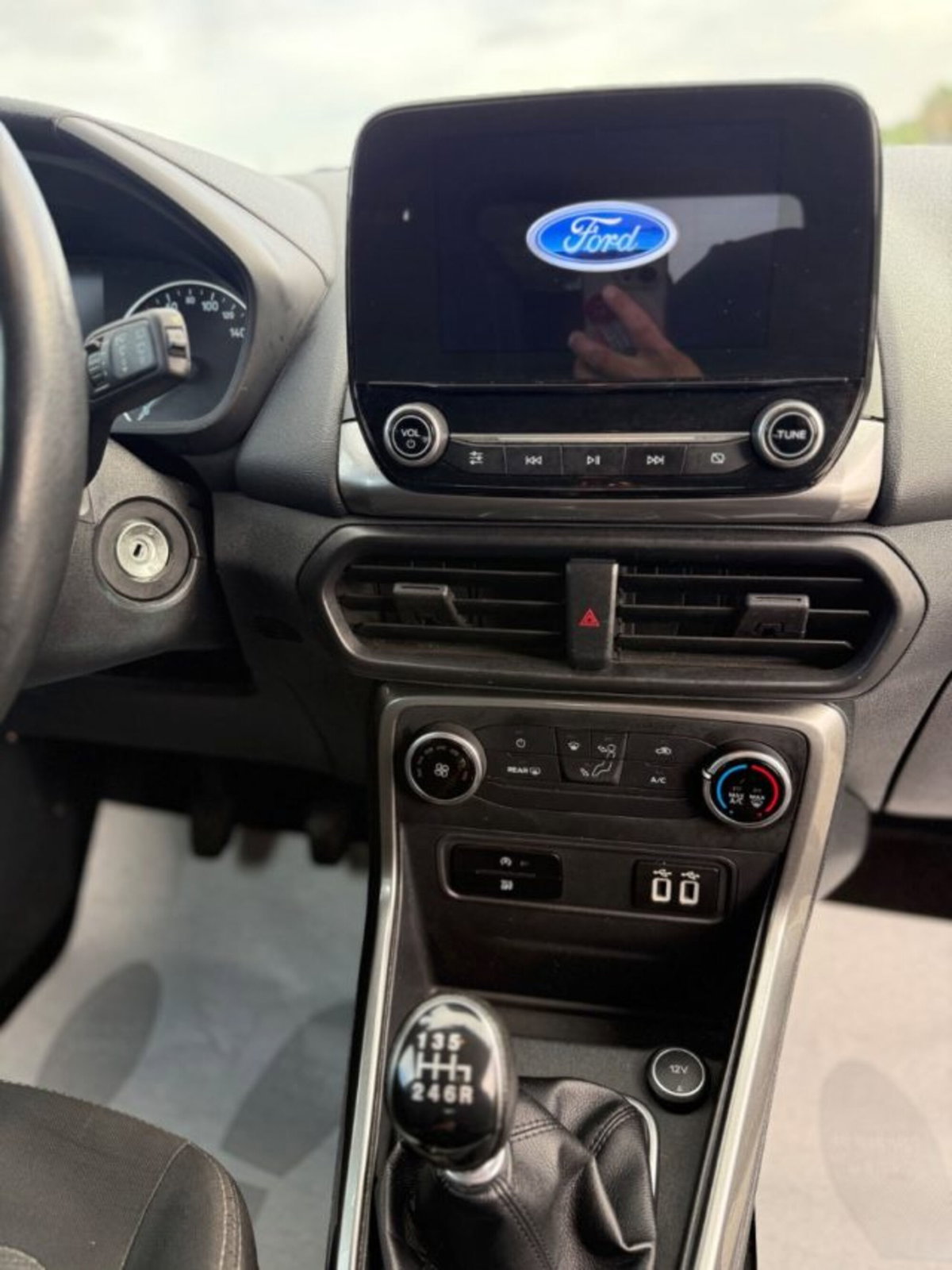 Ford EcoSport 1.5 TDCi 100 CV Start&Stop Titanium (19)