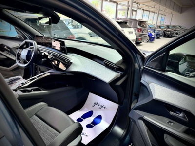 Peugeot 3008 1.2 hybrid Allure 145cv e-dcs6 (12)