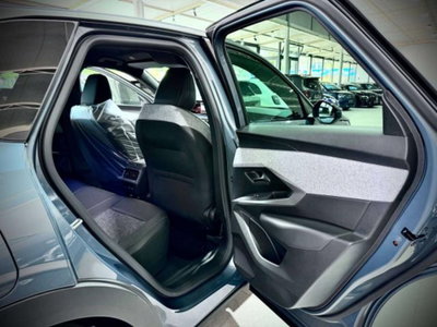 Peugeot 3008 1.2 hybrid Allure 145cv e-dcs6 (14)