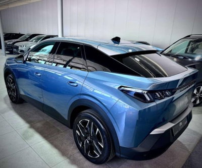 Peugeot 3008 1.2 hybrid Allure 145cv e-dcs6 (9)