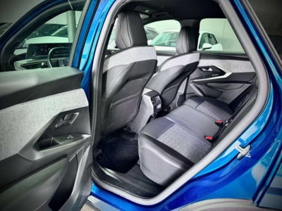 Peugeot 3008 1.2 hybrid Allure Business 145cv e-dcs6 (13)