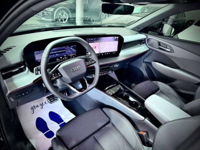 Audi Q3 35 2.0 tdi s-tronic (11)