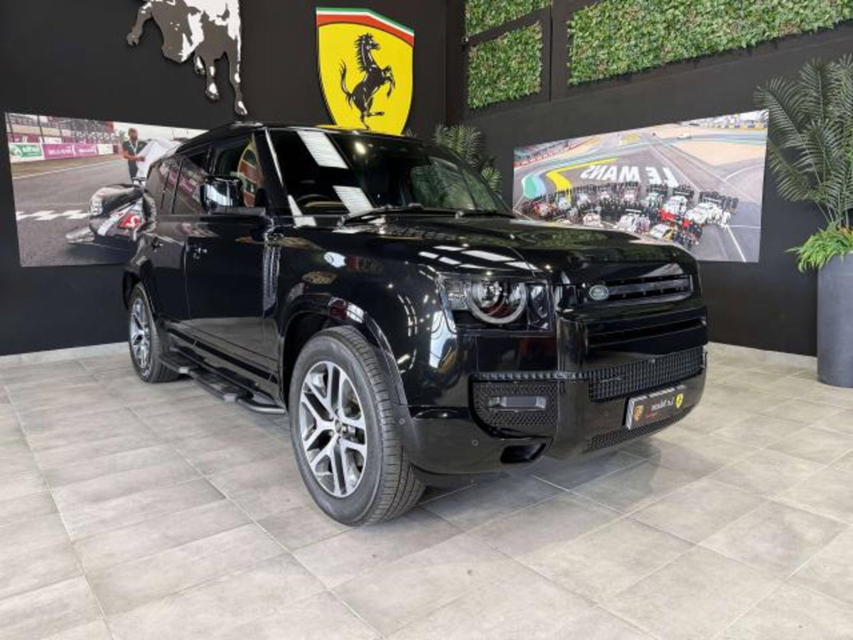 Land Rover Defender 110 3.0d i6 mhev X-Dynamic HSE awd 250cv auto (3)