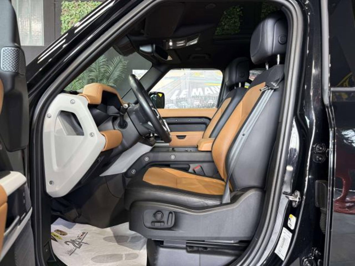 Land Rover Defender 110 3.0d i6 mhev X-Dynamic HSE awd 250cv auto (9)