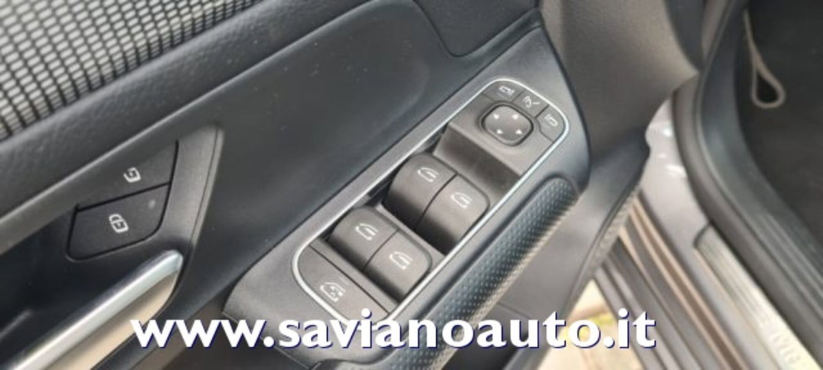 Mercedes-Benz Classe B 180 d Automatic Sport Plus (9)