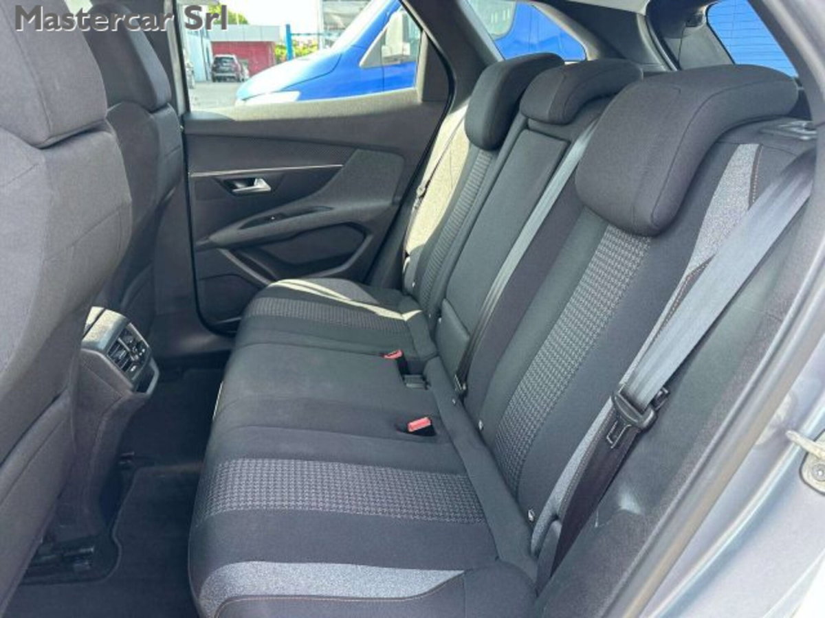 Peugeot 3008 BlueHDi 130 S&S Active Business (11)