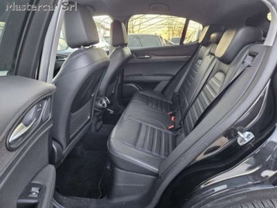 Alfa Romeo Stelvio 2.2 t Veloce Q4 210cv auto (9)