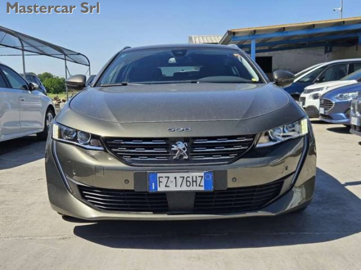 Peugeot 508 SW BlueHDi 130 Stop&Start Allure (9)