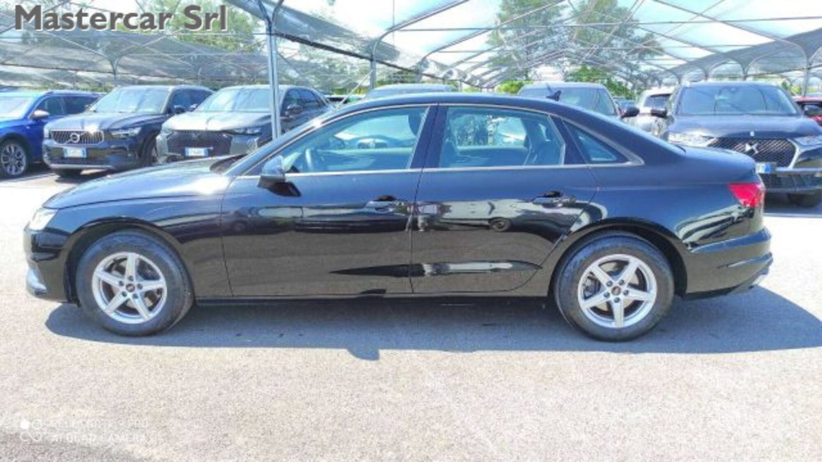 Audi A4 30 2.0 tdi mhev Business Advanced 136cv s-tronic (3)