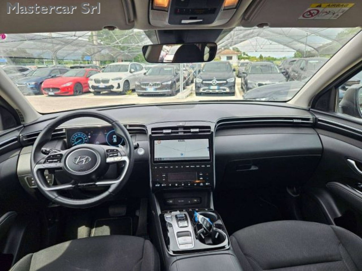Hyundai Tucson 1.6 hev Exellence 4wd auto (14)