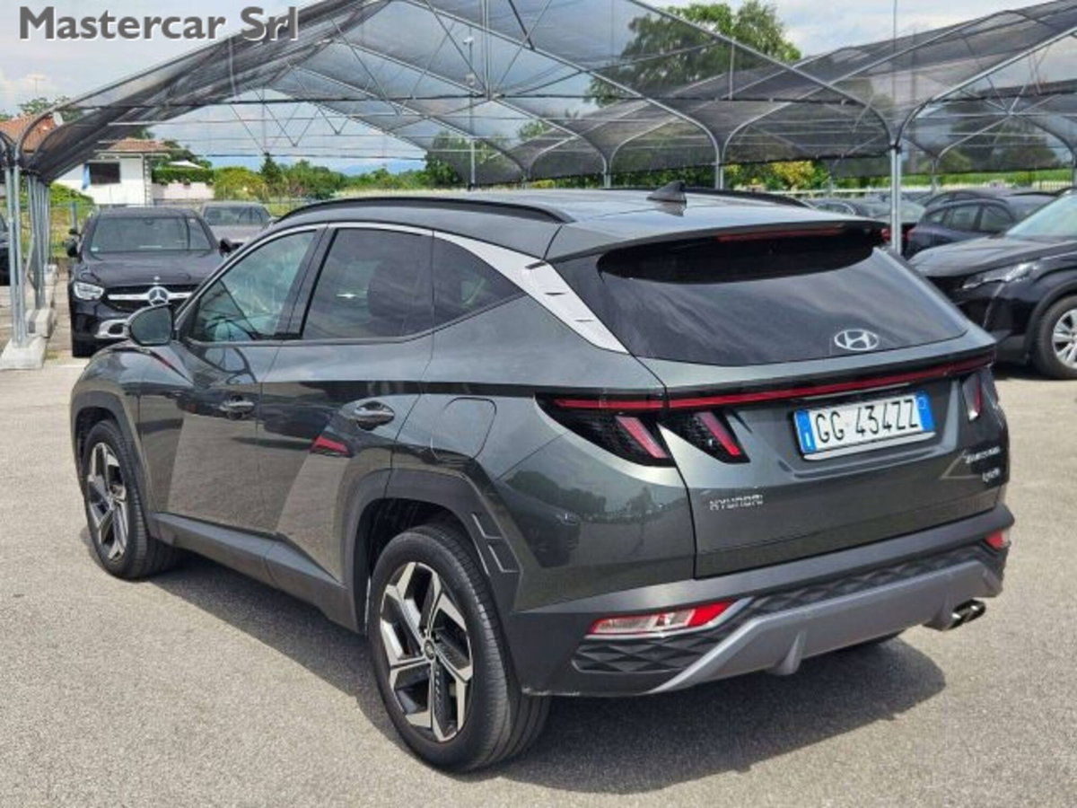 Hyundai Tucson 1.6 hev Exellence 4wd auto (4)