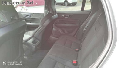 Volvo V60 B4 (d) Geartronic Momentum Business Pro (11)