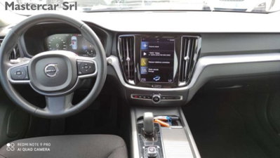 Volvo V60 B4 (d) Geartronic Momentum Business Pro (13)