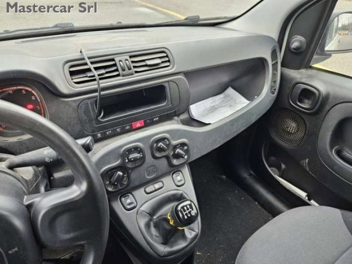 Fiat Panda 1.2 Pop Van 2 posti (12)