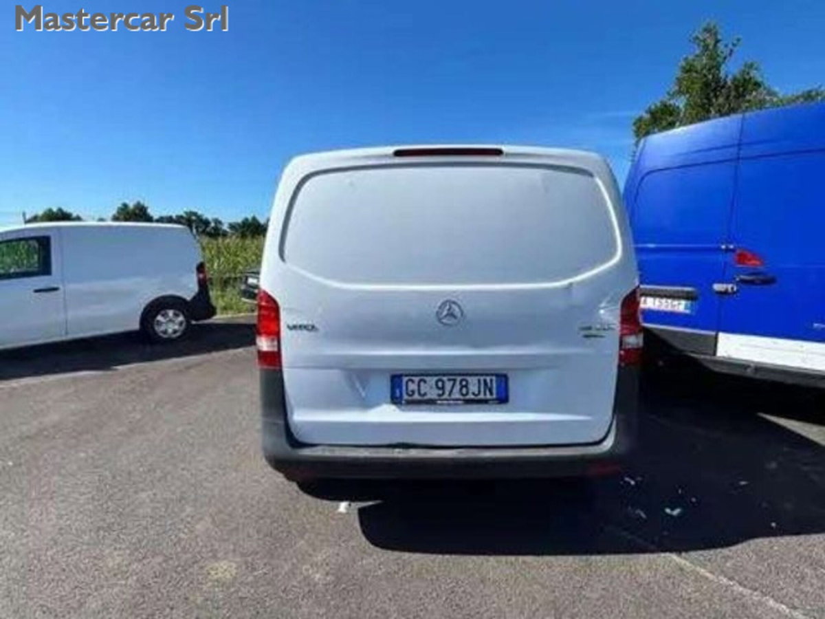 Mercedes-Benz Vito 2.0 119 CDI 4x4 PC Mixto Compact PRO (5)